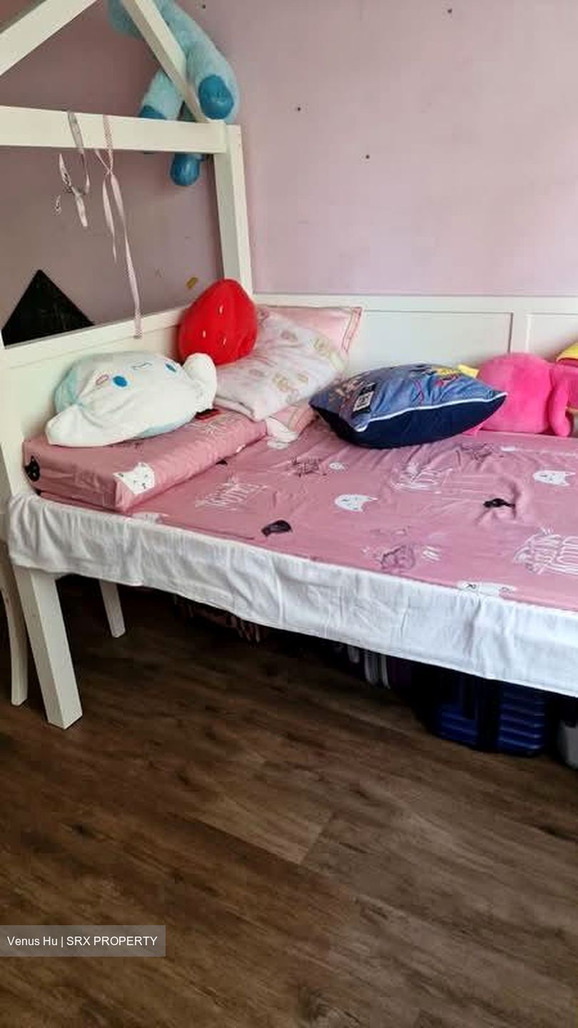 Blk 240 Yishun Ring Road (Yishun), HDB 4 Rooms #572986181
